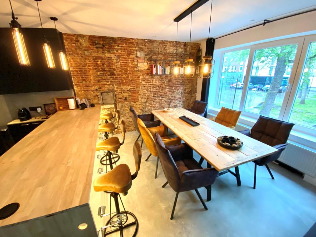 The Square - Vacation Rental With Outdoor Sauna - Centre Of 安特卫普 外观 照片